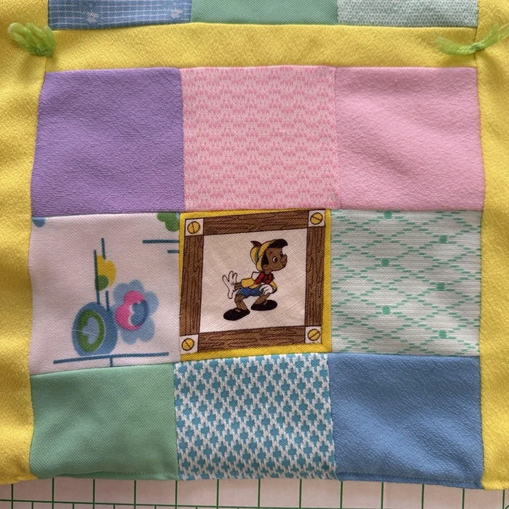 Quilt Patchwork Pinocchio Characters Handmade Baby Crib 36